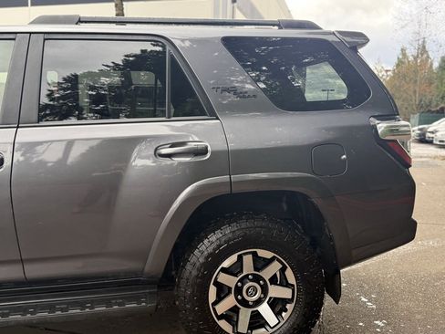 Used 2022 Toyota 4Runner TRD Off-Road Premium image 7