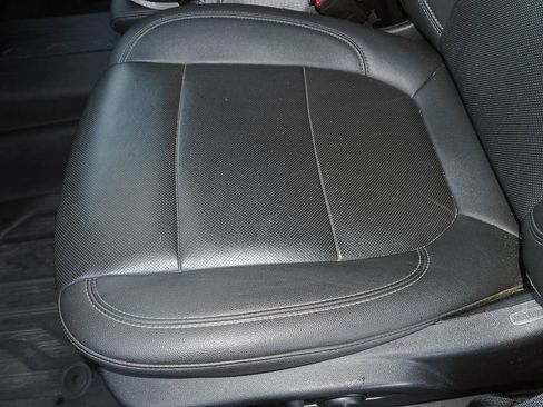 Certified 2021 GMC Sierra 1500 SLT image 26