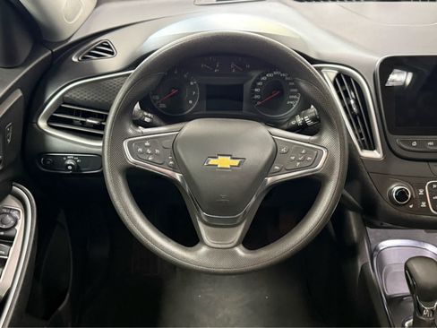Used 2024 Chevrolet Malibu LT FWD image 17