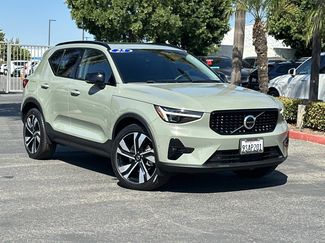 Certified 2025 Volvo XC40 B5 Ultra w/ Climate Package video 1