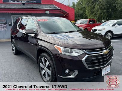 Used 2021 Chevrolet Traverse LT w/ LT Premium Package