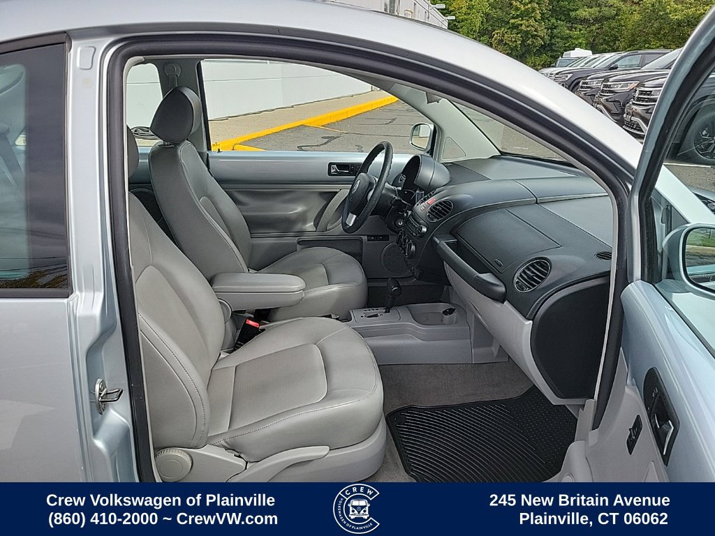 Used 2008 Volkswagen Beetle S FWD image 16