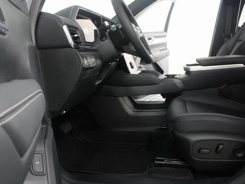 New 2026 GMC Terrain Elevation w/ Elevation Premium Package image 15