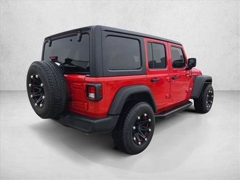 Used 2019 Jeep Wrangler Unlimited Sport S AWD/4WD image 5