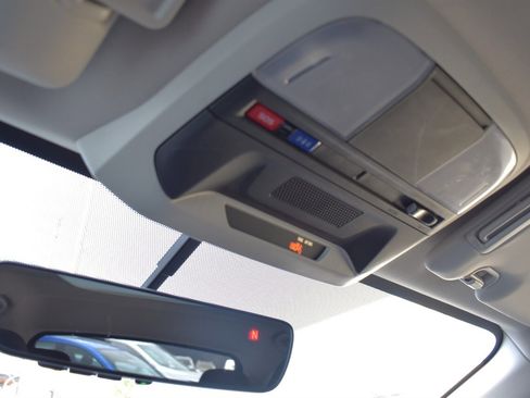 Used 2019 Subaru Crosstrek 2.0i Premium w/ Popular Package #2 image 19