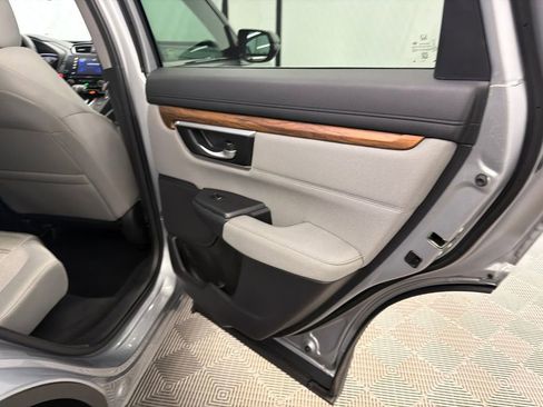 Used 2018 Honda CR-V EX image 17