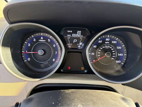 Used 2013 Hyundai Elantra GLS w/ Preferred Pkg image 19