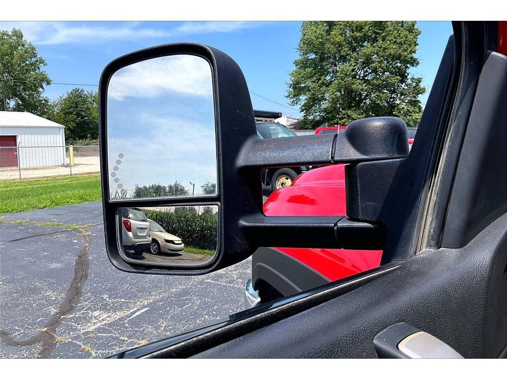 Used 2014 Chevrolet Silverado 2500 LT w/ Snow Plow Prep Package AWD/4WD image 30