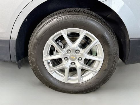Used 2023 Chevrolet Equinox LT w/ Driver Convenience Package AWD/4WD image 37