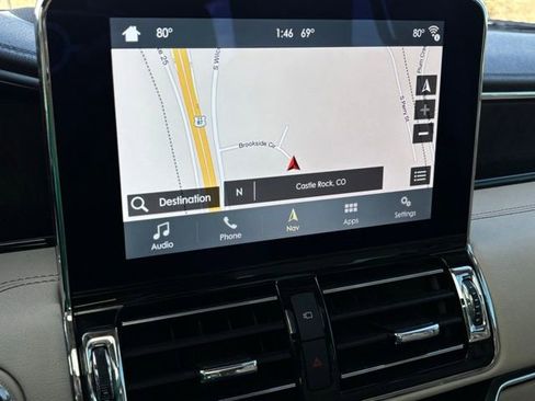 Used 2019 Lincoln Navigator Reserve image 36