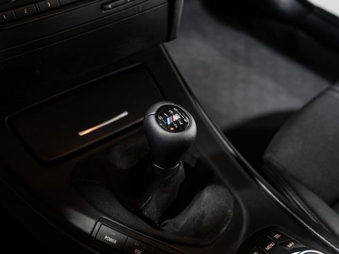 Used 2010 BMW M3 Coupe image 27