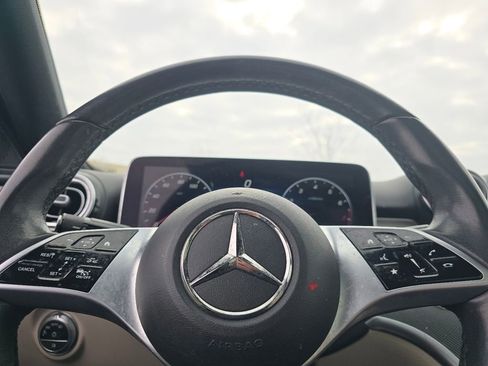 Used 2022 Mercedes-Benz C 300 4MATIC Sedan image 26