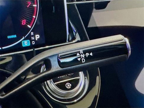 Used 2024 Mercedes-Benz E 350 4MATIC Sedan image 17