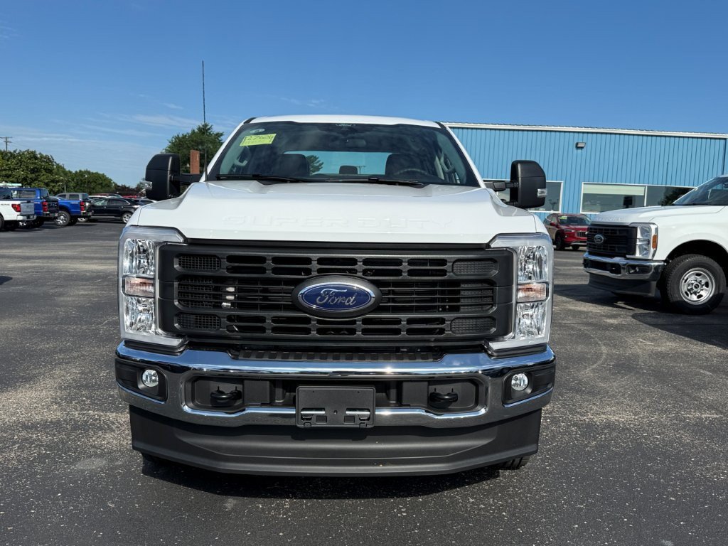 New 2026 Ford F350 XL w/ XL Chrome Package AWD/4WD image 2