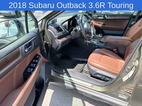 Used 2018 Subaru Outback 3.6R Touring AWD/4WD image 12