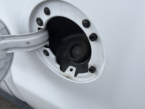 Used 2018 Chevrolet Silverado 1500 LT w/ All Star Edition image 23