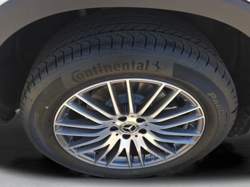 New 2026 Mercedes-Benz GLC 300 image 30