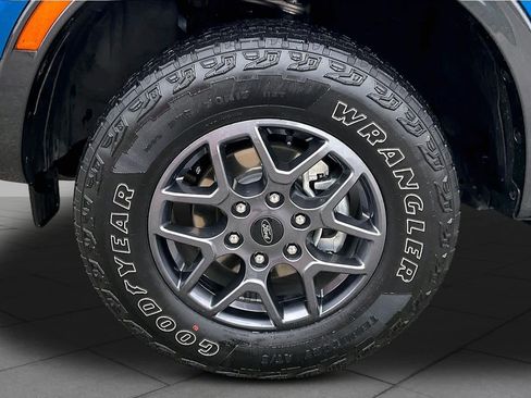 Used 2024 Ford Ranger XLT w/ FX4 Off-Road Package AWD/4WD image 10