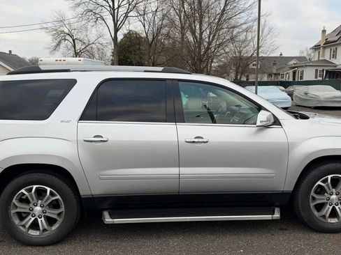 Used 2016 GMC Acadia SLT image 11