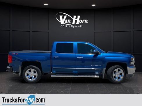 Used 2018 Chevrolet Silverado 1500 LTZ w/ Sport Package AWD/4WD image 9