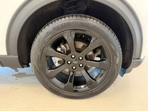 Certified 2024 Ford Explorer ST-Line w/ Class IV Trailer Tow Package AWD/4WD image 39