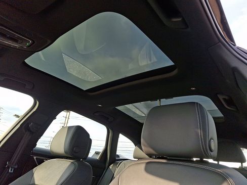 Used 2020 Audi A6 3.0T allroad Premium Plus w/ Audi Side Assist Package image 14