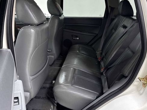 Used 2006 Jeep Grand Cherokee Limited image 23