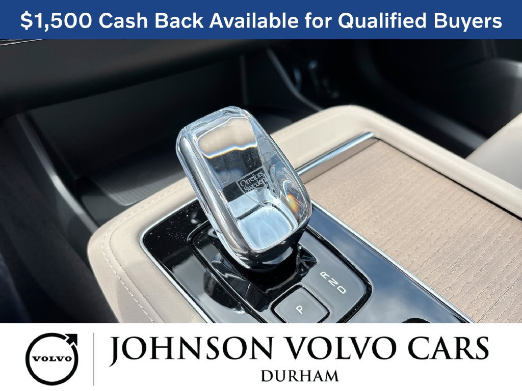 New 2026 Volvo XC90 T8 Plus w/ Protection Package Premier AWD/4WD image 23