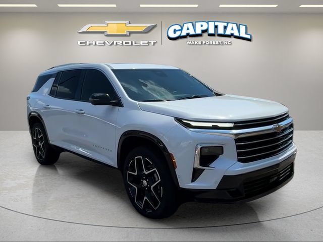Used 2026 Chevrolet Traverse High Country FWD image 7