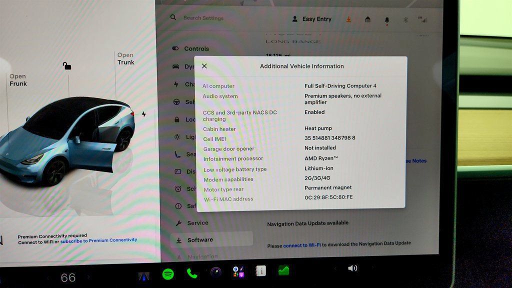 Used 2025 Tesla Model Y Long Range RWD image 15