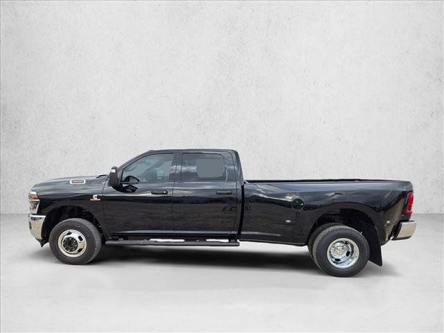 Used 2026 RAM 3500 Tradesman AWD/4WD image 5
