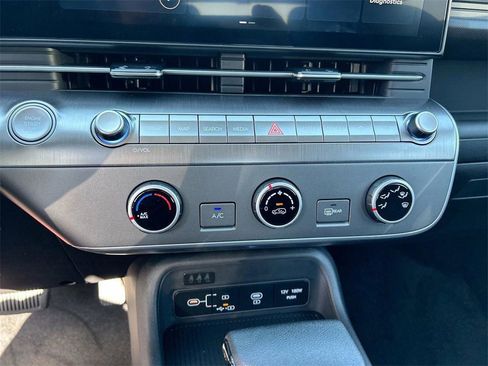 New 2026 Hyundai Kona SE image 25