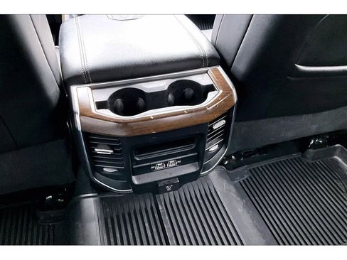 Certified 2024 RAM 3500 Laramie image 31