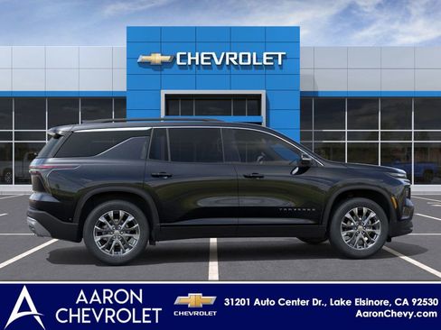 New 2026 Chevrolet Traverse LT w/ Sun and Wheel Package image 5