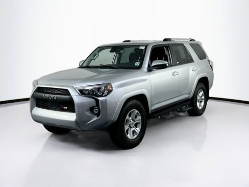 Used 2022 Toyota 4Runner SR5 RWD image 1