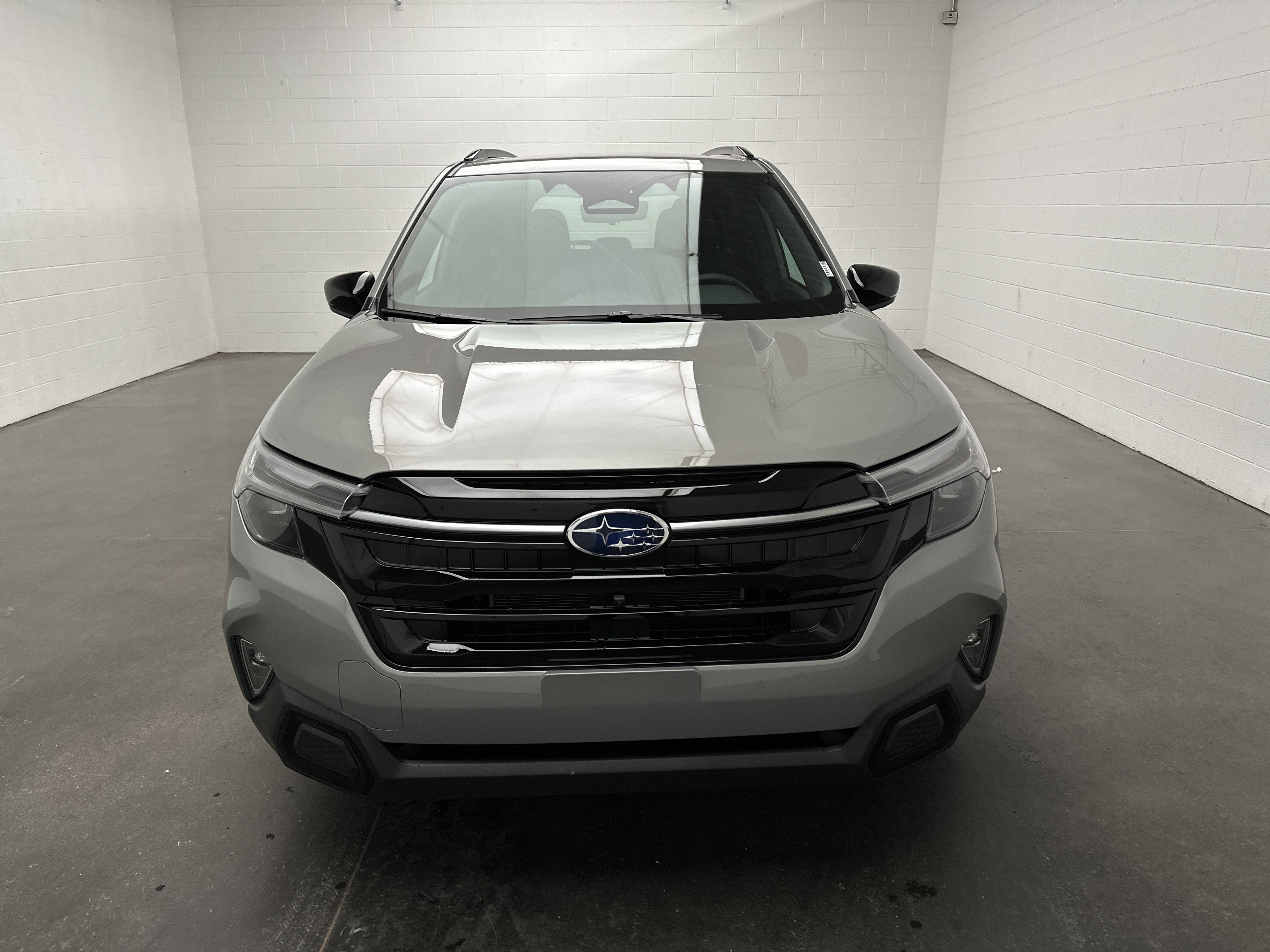 New 2026 Subaru Forester Touring AWD/4WD image 3