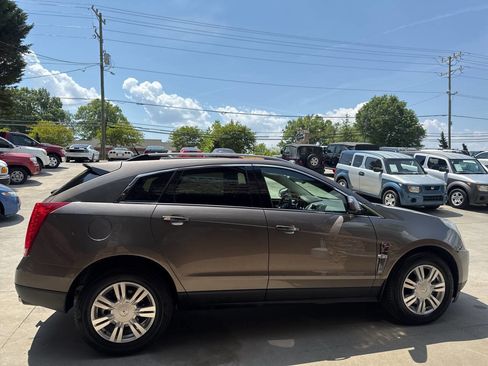 Used 2011 Cadillac SRX Luxury AWD/4WD image 6