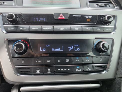 Used 2016 Hyundai Sonata Sport w/ Option Group 03 FWD image 23