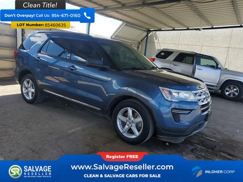 Used 2019 Ford Explorer XLT FWD image 5