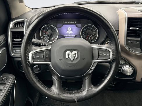 Used 2022 RAM 1500 Laramie AWD/4WD image 12