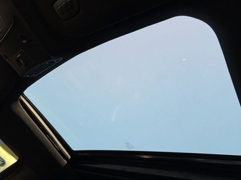 Used 2018 Ford F150 Platinum w/ Equipment Group 701A Luxury image 25