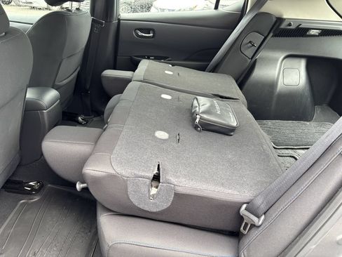 Used 2025 Nissan Leaf SV Plus FWD image 25