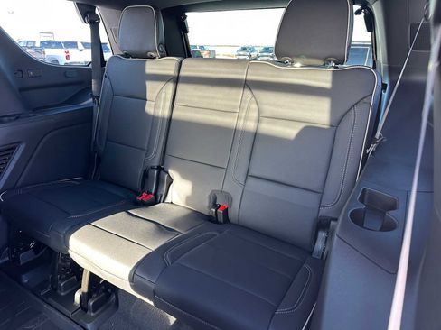 New 2026 Chevrolet Tahoe Premier w/ Sun And Tow Package AWD/4WD image 16