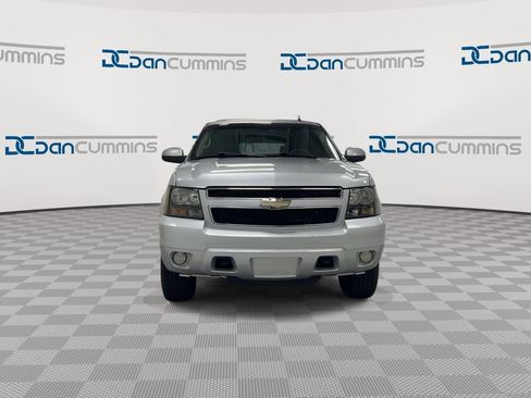 Used 2010 Chevrolet Tahoe LT AWD/4WD image 3
