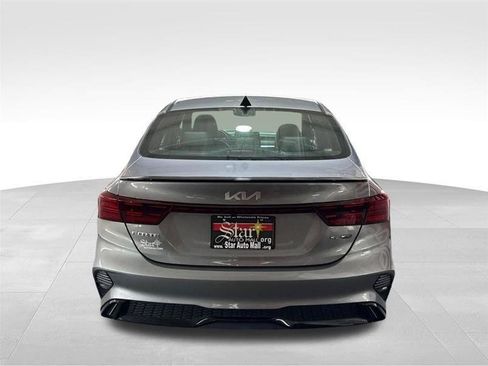 Used 2024 Kia Forte GT-Line FWD image 6