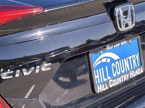 Used 2018 Honda Civic EX image 13