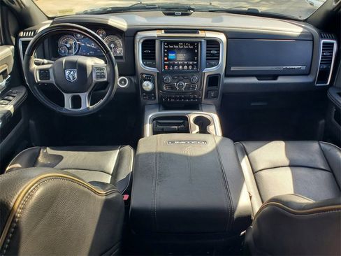 Used 2017 RAM 1500 Limited image 9