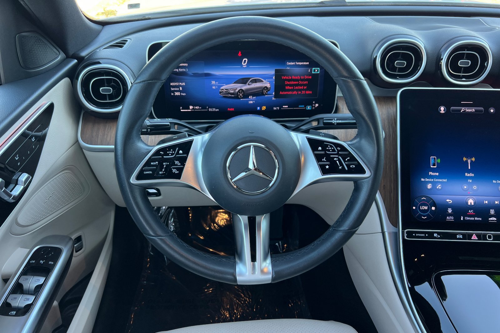 Used 2024 Mercedes-Benz C 300 Sedan image 15