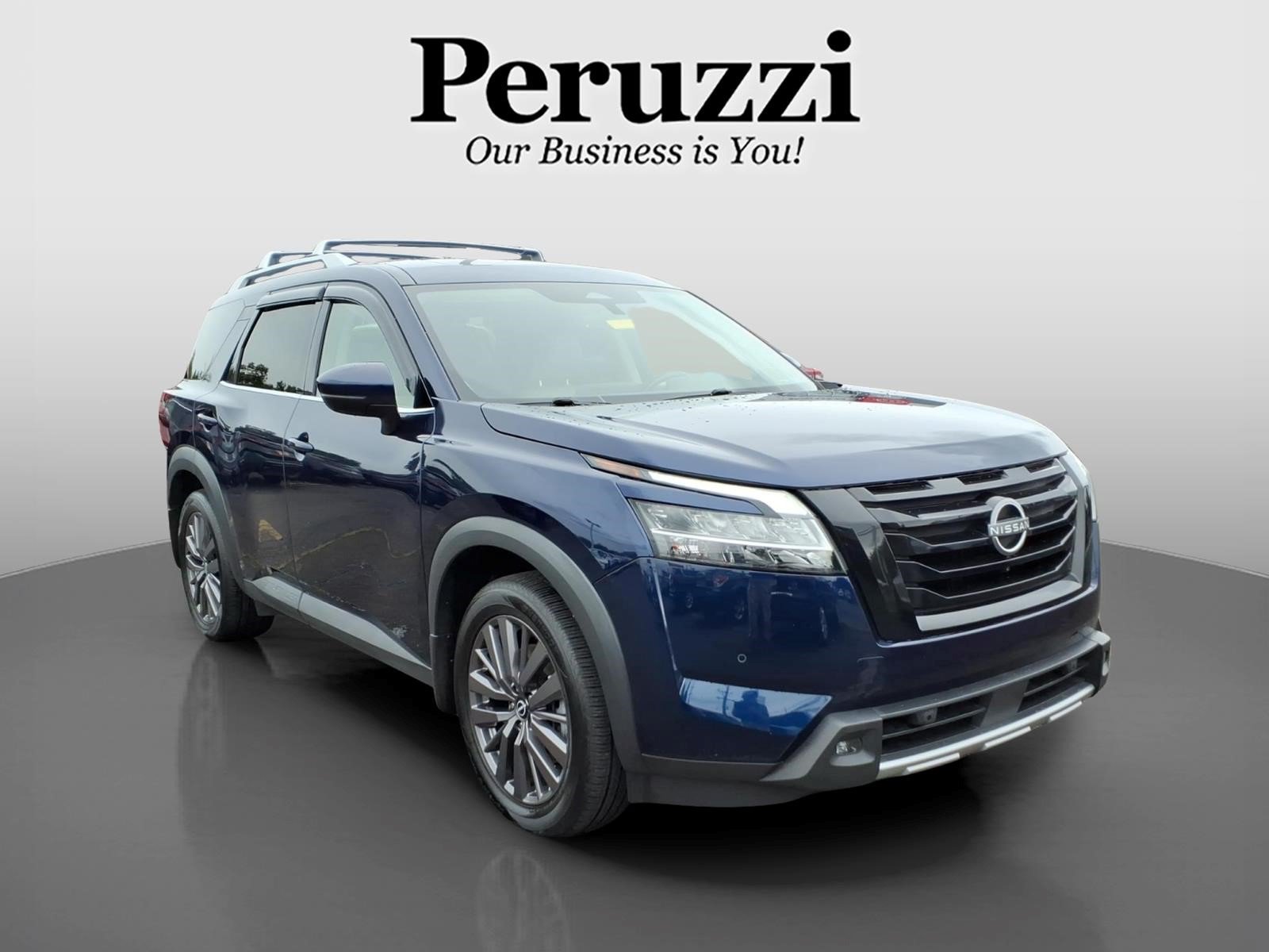 Used 2023 Nissan Pathfinder SL w/ SL Premium Package AWD/4WD image 1