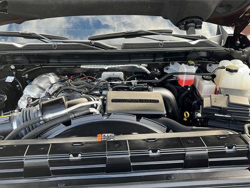 Used 2024 GMC Sierra 2500 Denali Ultimate image 29